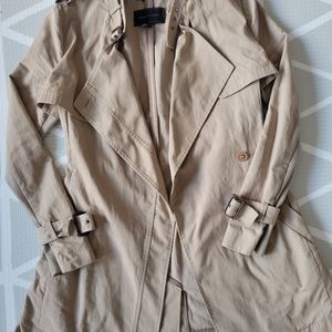BCBG MaxAzria Classic Trench